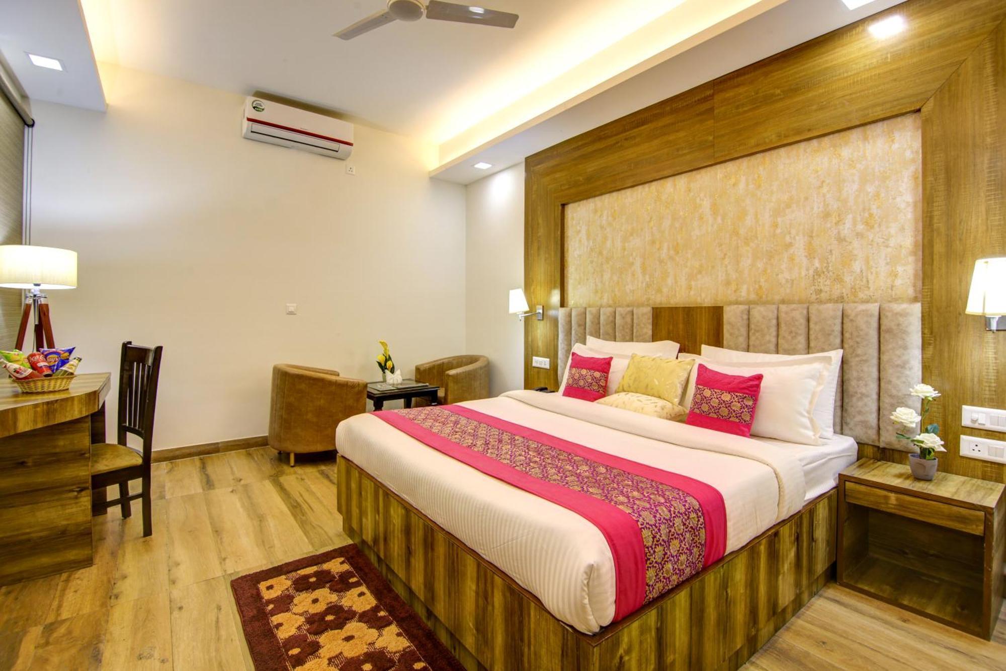 Hotel Prithvi-Raj Near Delhi Airport 新德里 外观 照片