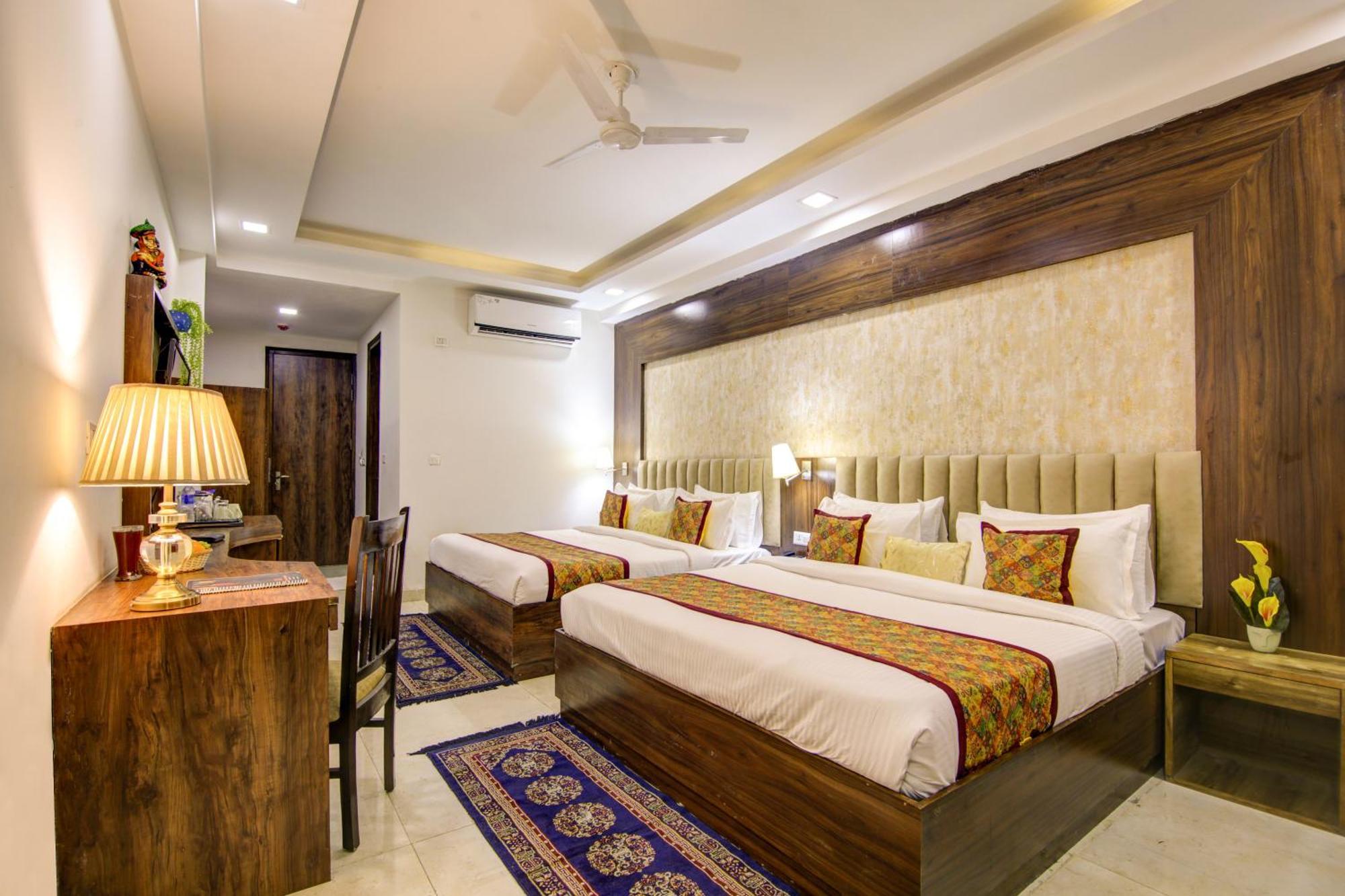 Hotel Prithvi-Raj Near Delhi Airport 新德里 外观 照片