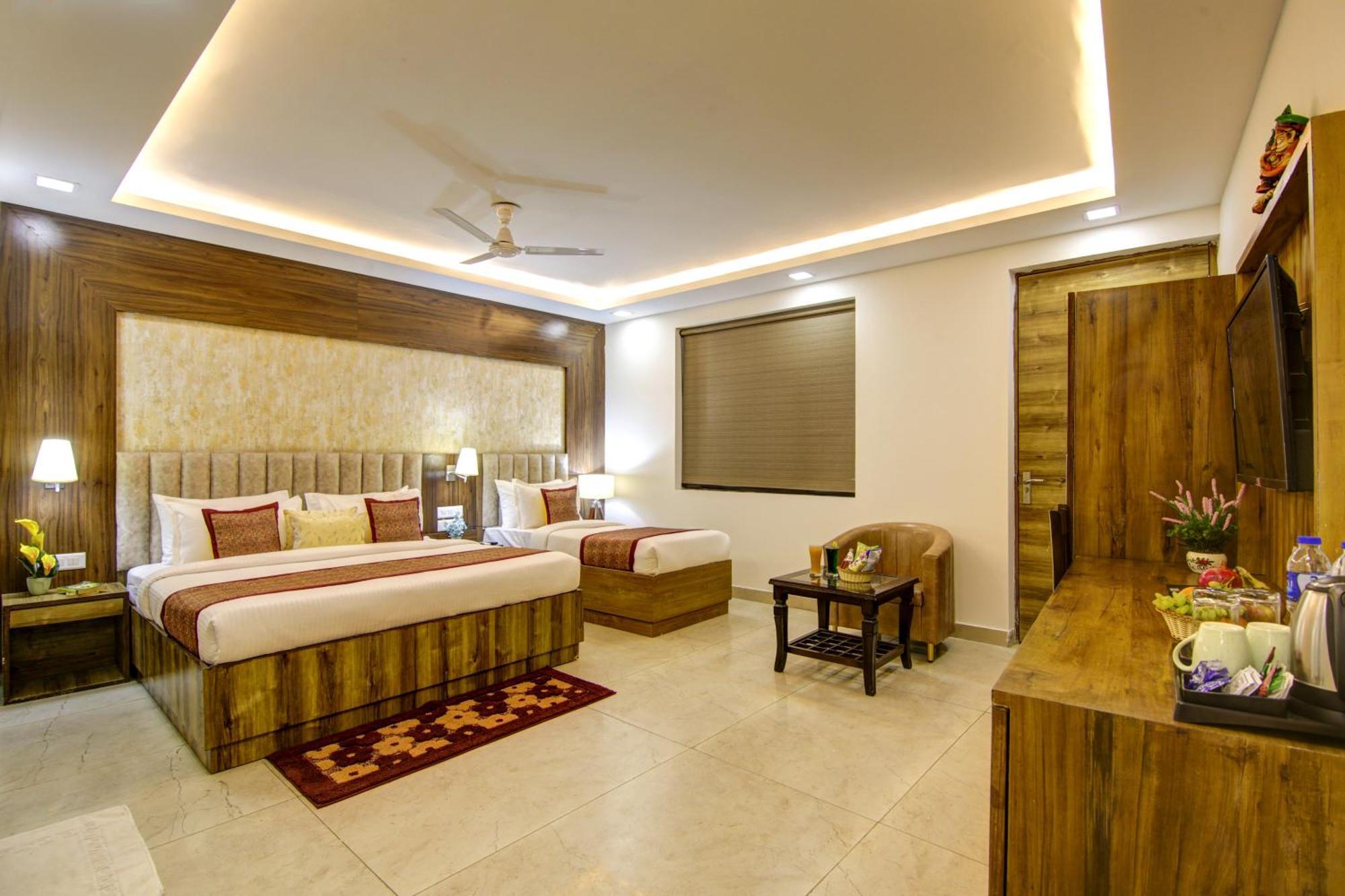 Hotel Prithvi-Raj Near Delhi Airport 新德里 外观 照片