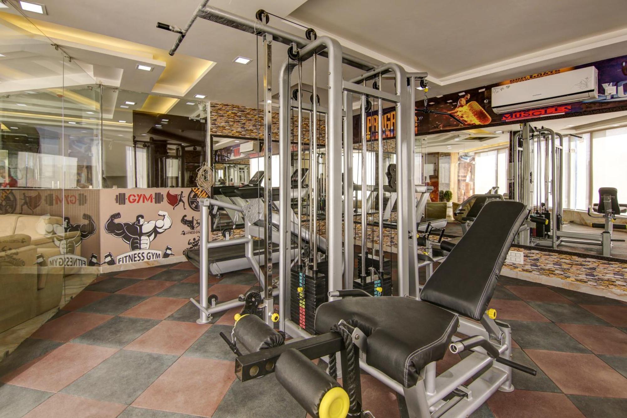 Hotel Prithvi-Raj Near Delhi Airport 新德里 外观 照片