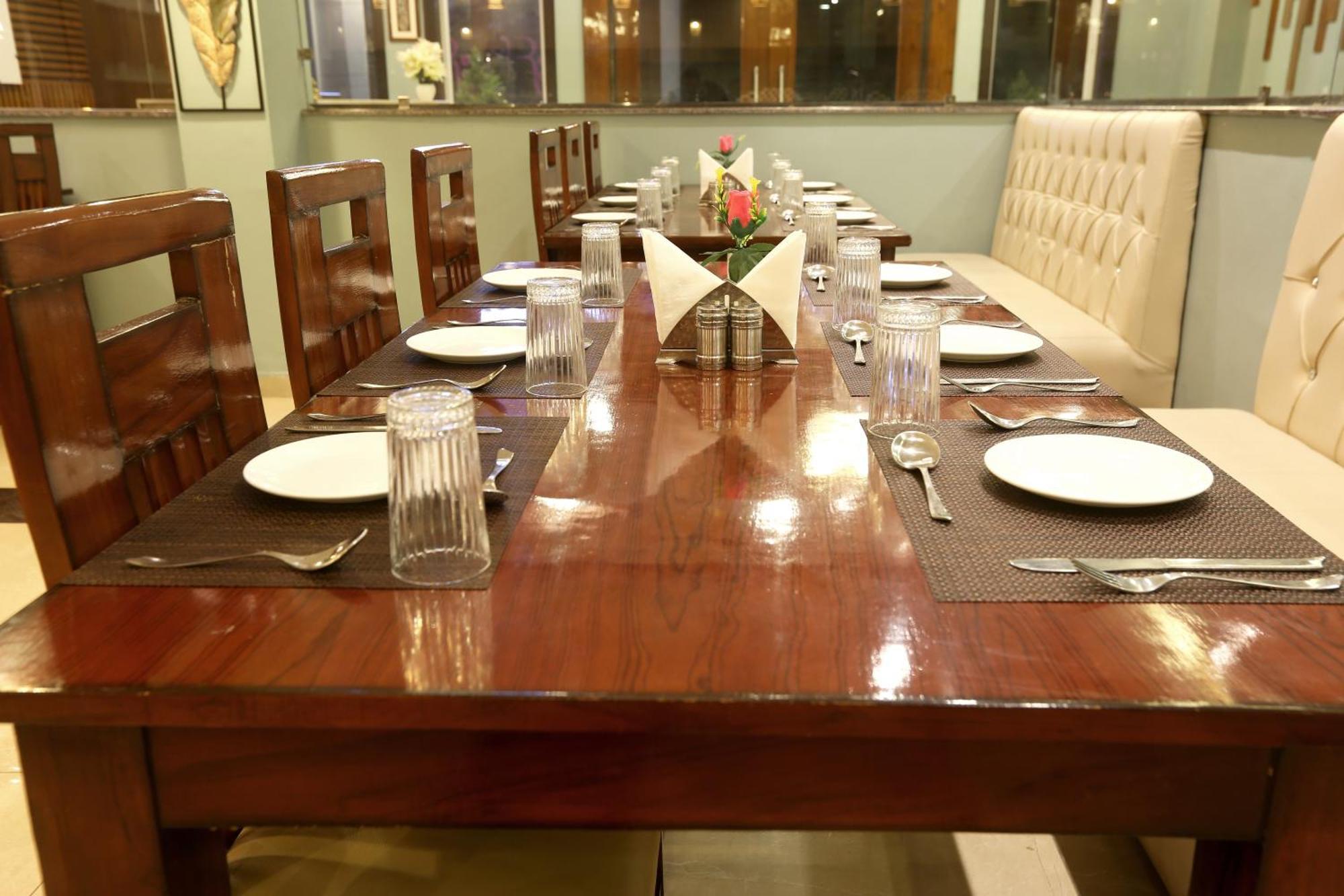 Hotel Prithvi-Raj Near Delhi Airport 新德里 外观 照片